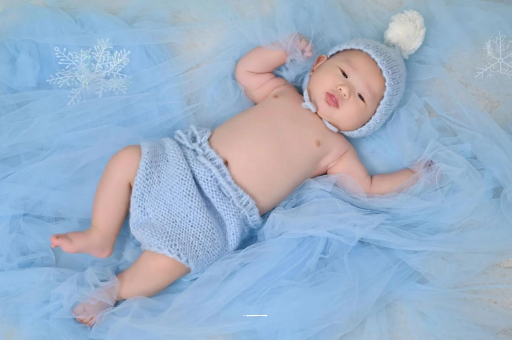 禹州宝宝睡觉摇头